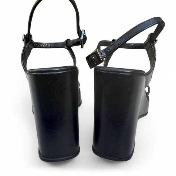 Gucci Tom Ford Black Leather Wedge Sandal Heels - Picture 3 of 4